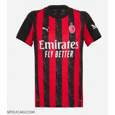 Zenski Nogometni Dres AC Milan Pervis Estupinan #2 Domaci 2025-26 Kratak Rukav Zenski Nogometni Dres AC Milan Pervis Estupinan #2 Domaci 2025-26 Kratak Rukav